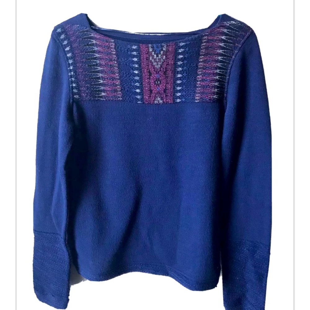 Blue Roxy sweater, perfect for colder weather